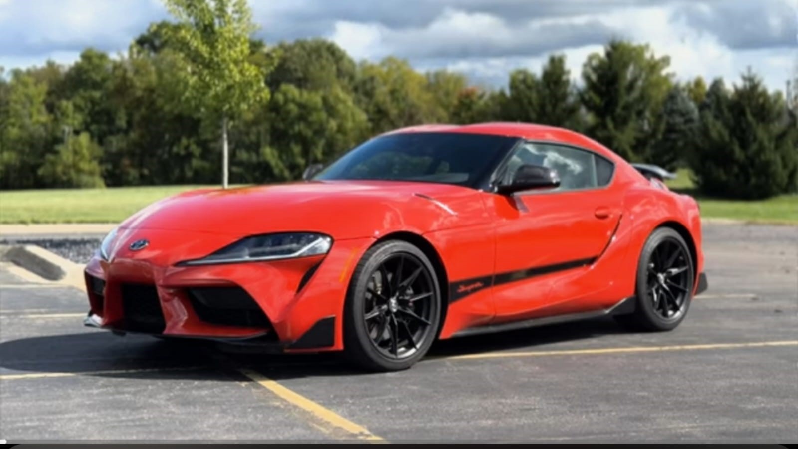 Toyota Supra: कि पुरी जानकारी किमत और लग्जरी फीचर्स?