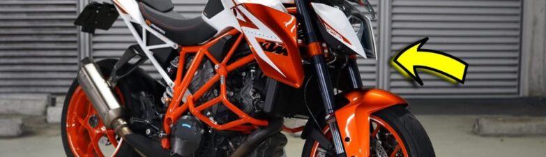KTM 1390 Super Duke R: दोस्तों जब बात की जाए एक ऐसी बाइक की जो पूरी दुनिया भर में अपने एडवेंचर रीडिंग और दमदार इंजन की वजह से मशहूर है।